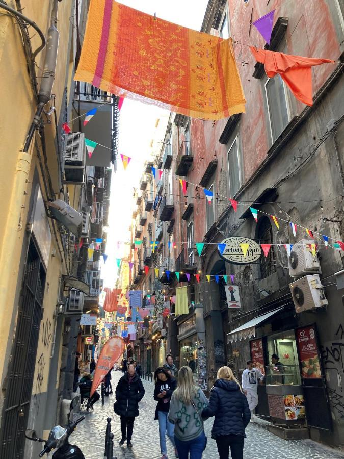 La Casa Blu Nel Cuore Storico Di Napoli Bagian luar foto